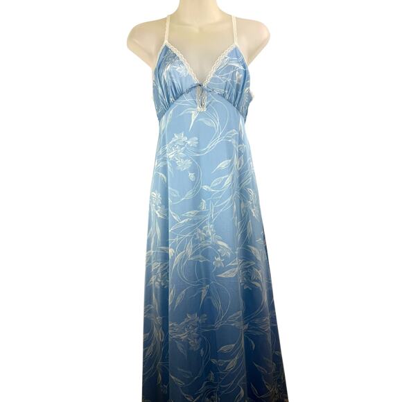 ❌SOLD❌1960's VANITY FAIR Baby blue floral and white lace long gown - Picture 10 of 10